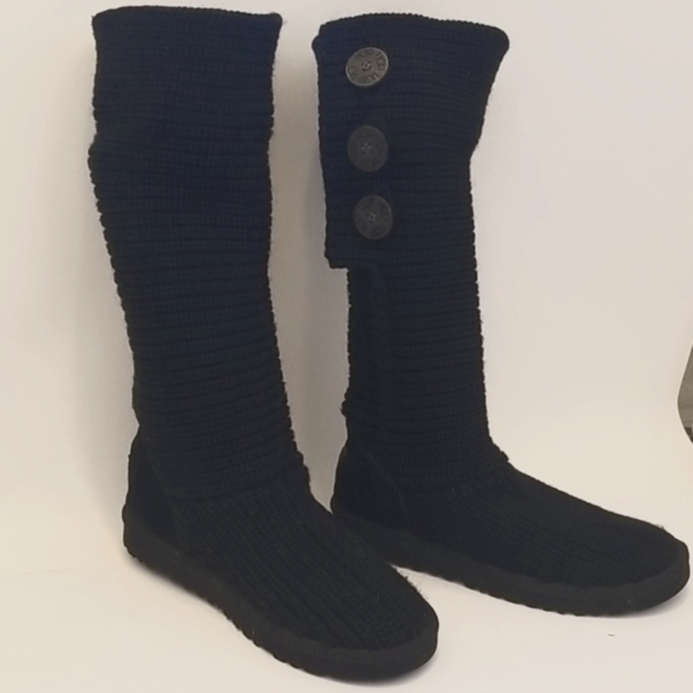 UGG Classic Cardy II Knit Boot Size 7 Black